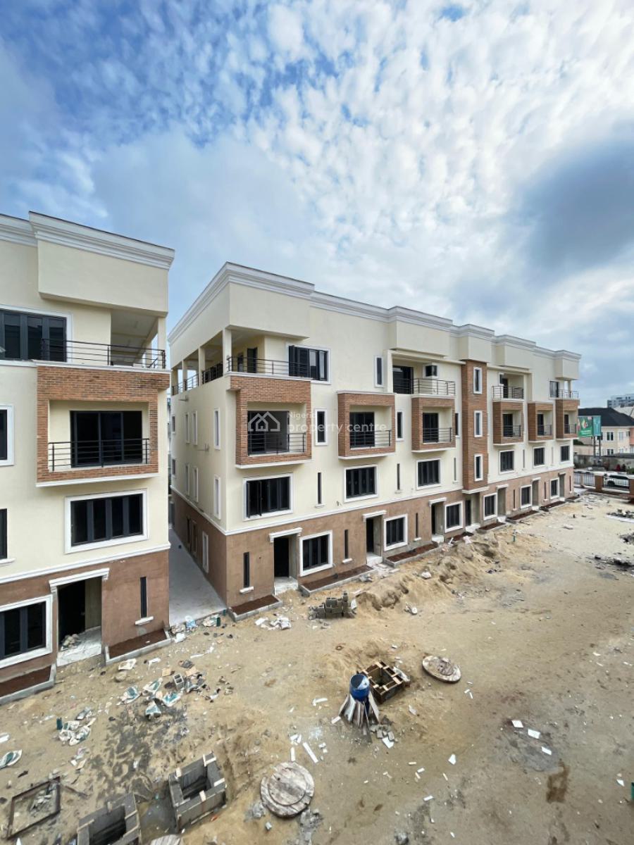 4 Bedroom Terrace on Two Floors with Bq, Lekki Phase 1, Lekki, Lagos, Terraced Duplex for Sale