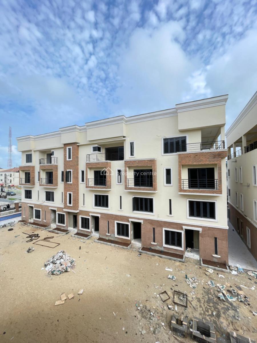 4 Bedroom Terrace on Two Floors with Bq, Lekki Phase 1, Lekki, Lagos, Terraced Duplex for Sale