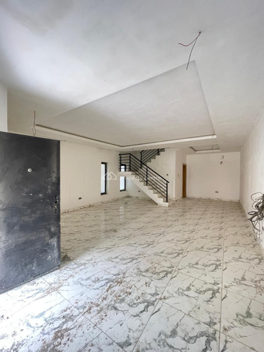 4 Bedroom Terrace on Two Floors with Bq, Lekki Phase 1, Lekki, Lagos, Terraced Duplex for Sale