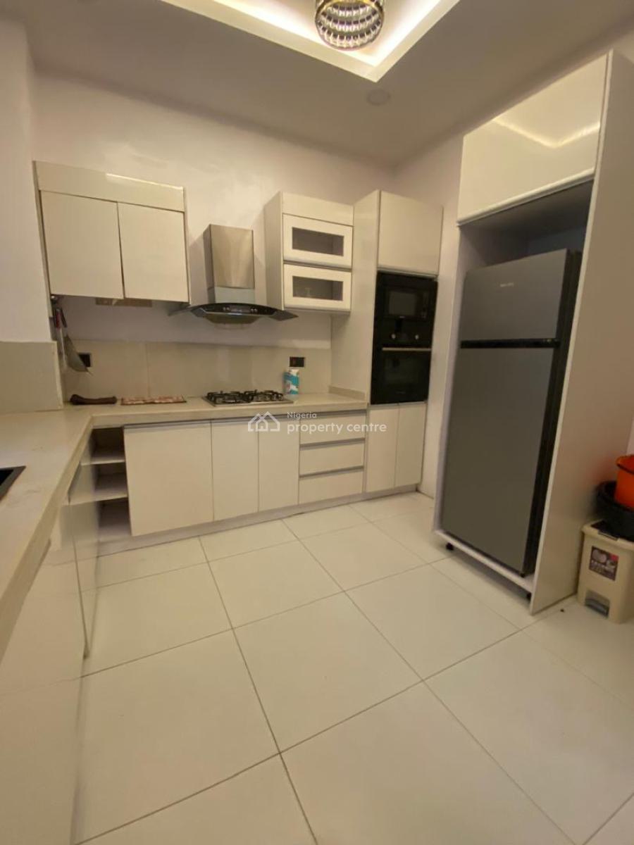 Furnished Two Bedrooms Apartment, Ikate Lekki Lagos, Lekki Phase 2, Lekki, Lagos, Flat / Apartment for Rent