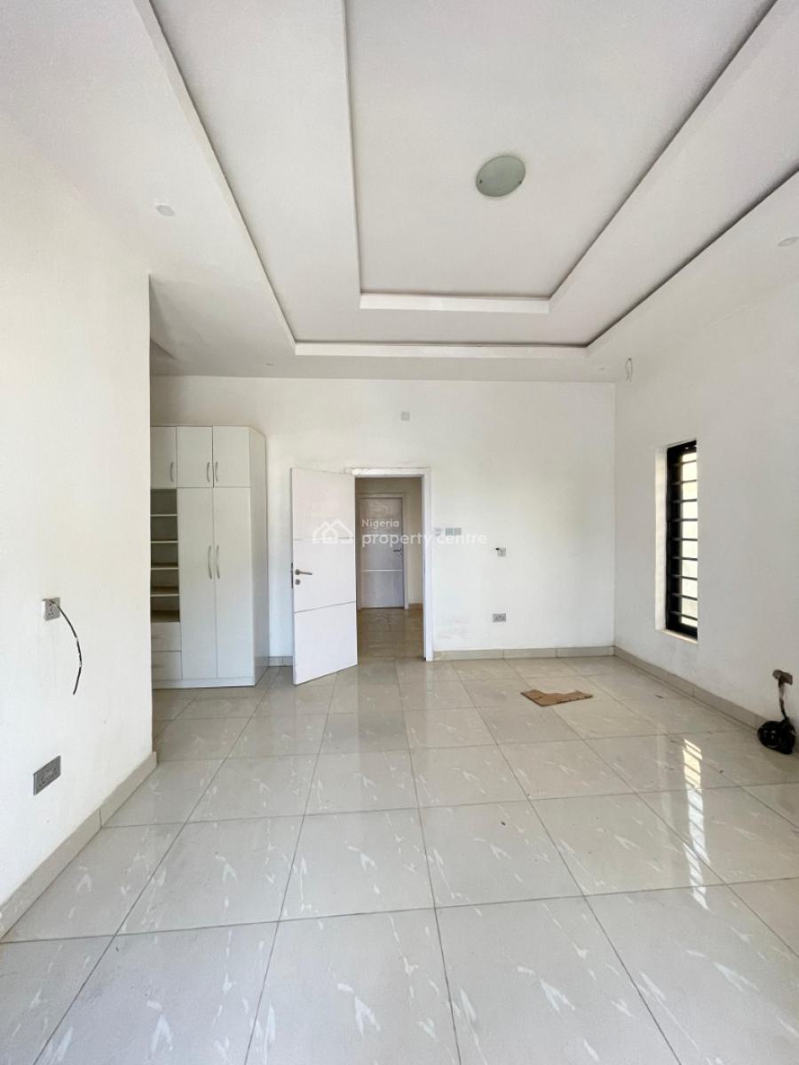 4 Bedroom Semi-detached Duplex with Bq, Ikota, Lekki, Lagos, Semi-detached Duplex for Sale