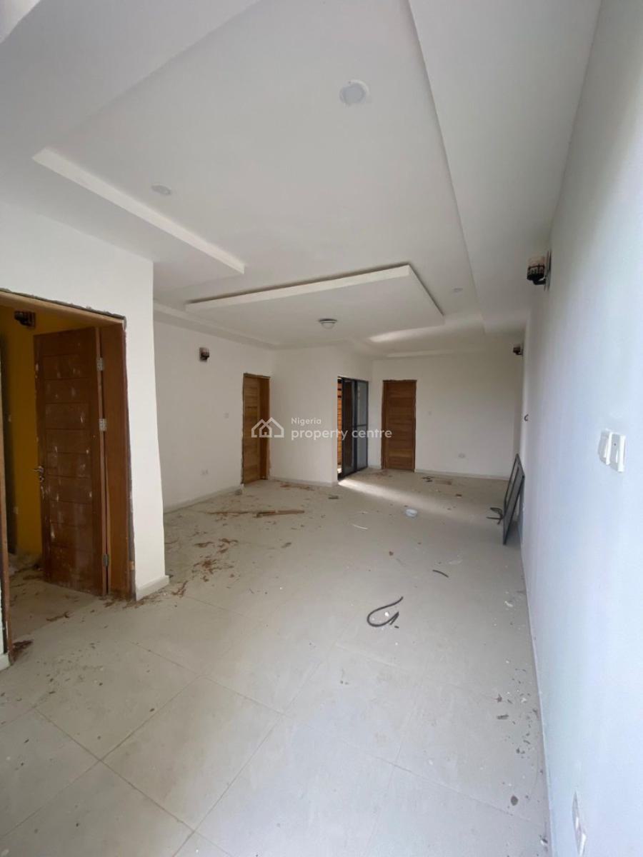 2 Bedroom Apartment in a Secured Estate, Ogombo, Ajah, Lagos, Flat / Apartment for Rent