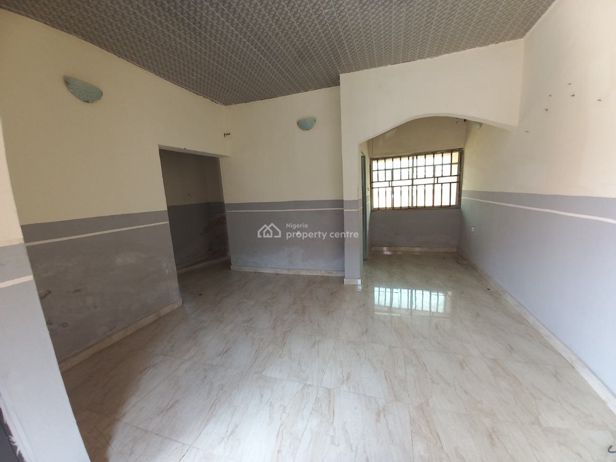 2 Bedroom Flat in a Nice Compound with Water, Azhata, Kurudu, Abuja, House for Rent