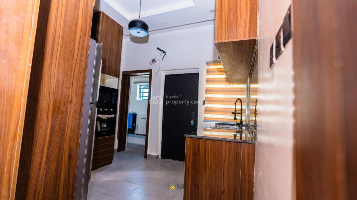 Specious Luxurious 2 Bedroom Apartments, Top Notch Premium Luxury Amenities World Class Premium, Lekki Phase 1, Lekki, Lagos, Block of Flats for Sale