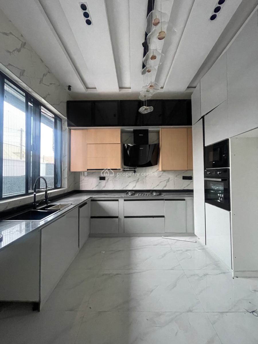 4 Bedroom Terrace Duplex, Lekki Phase 1, Lekki, Lagos, Terraced Duplex for Sale