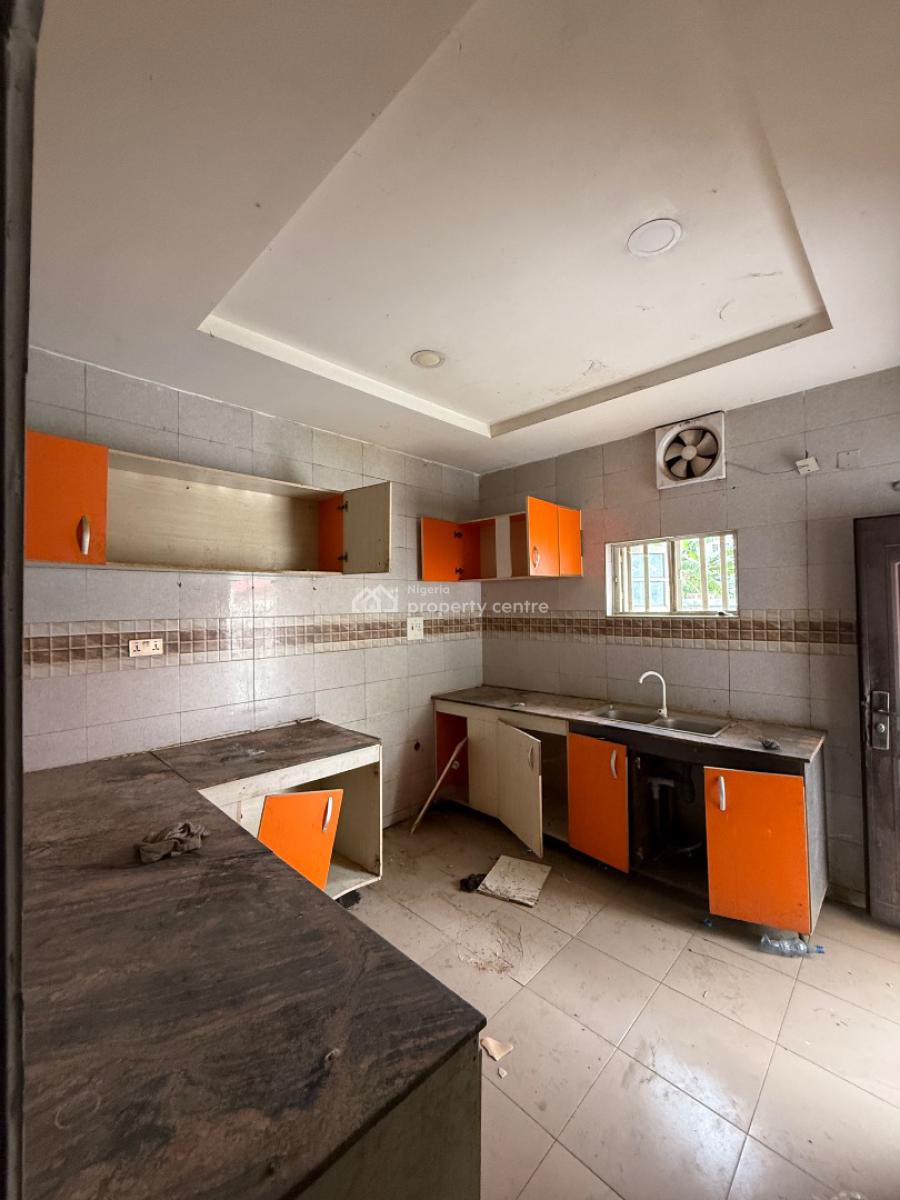 Take Advantage of This Income 4 Units of 2 Bedroom & 2 Units of Selfco, Arab Road Kubwa Rockface Estate, Kubwa, Abuja, Flat / Apartment for Sale
