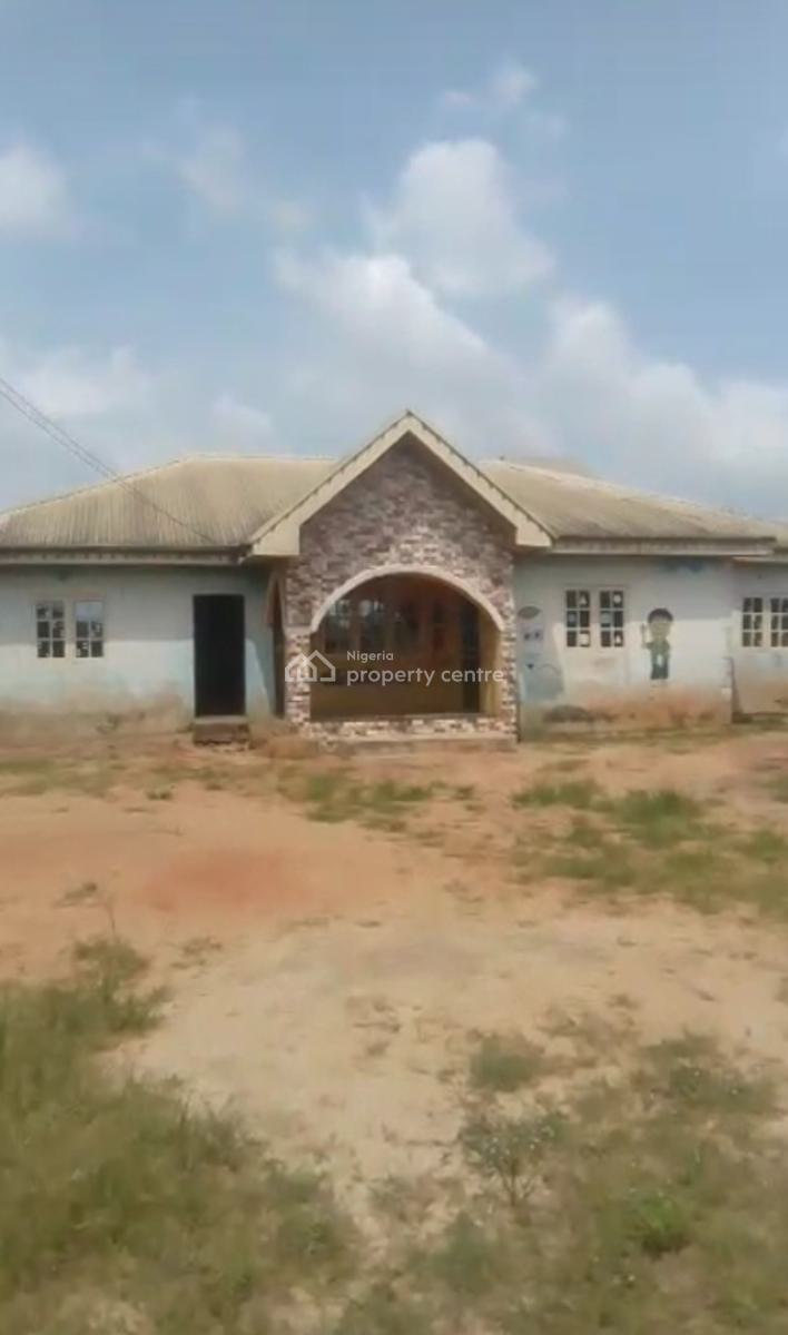 Vacant 4 Bedroom Bungalow with a Mini Flat on a Plot of Land, Alebiosu Close, Olowotedo, Lagos Ibadan Expressway, Magboro, Ogun, Detached Bungalow for Sale