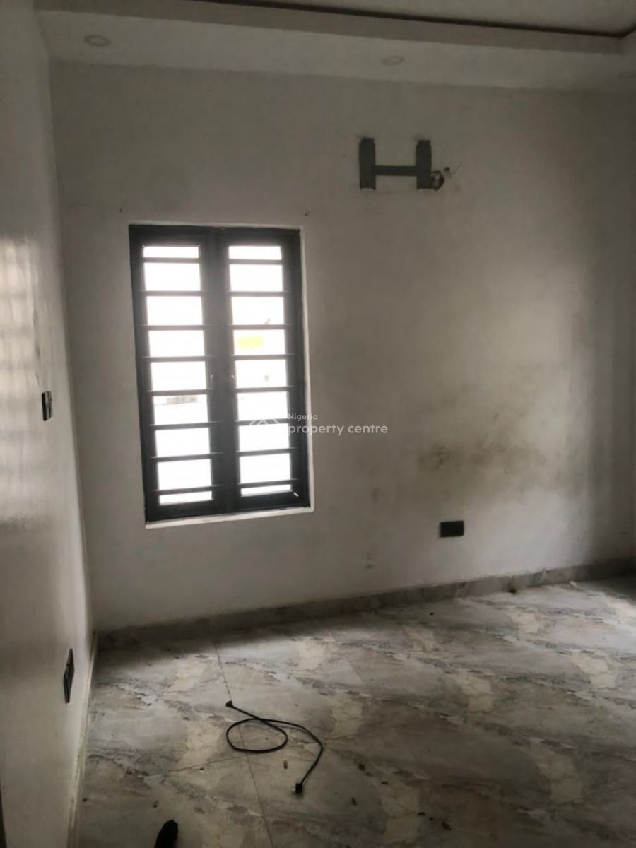 a Lovely 2 Bedroom Apartment, Secured and Serene Area, Agungi, Lekki, Lagos, Flat / Apartment for Rent