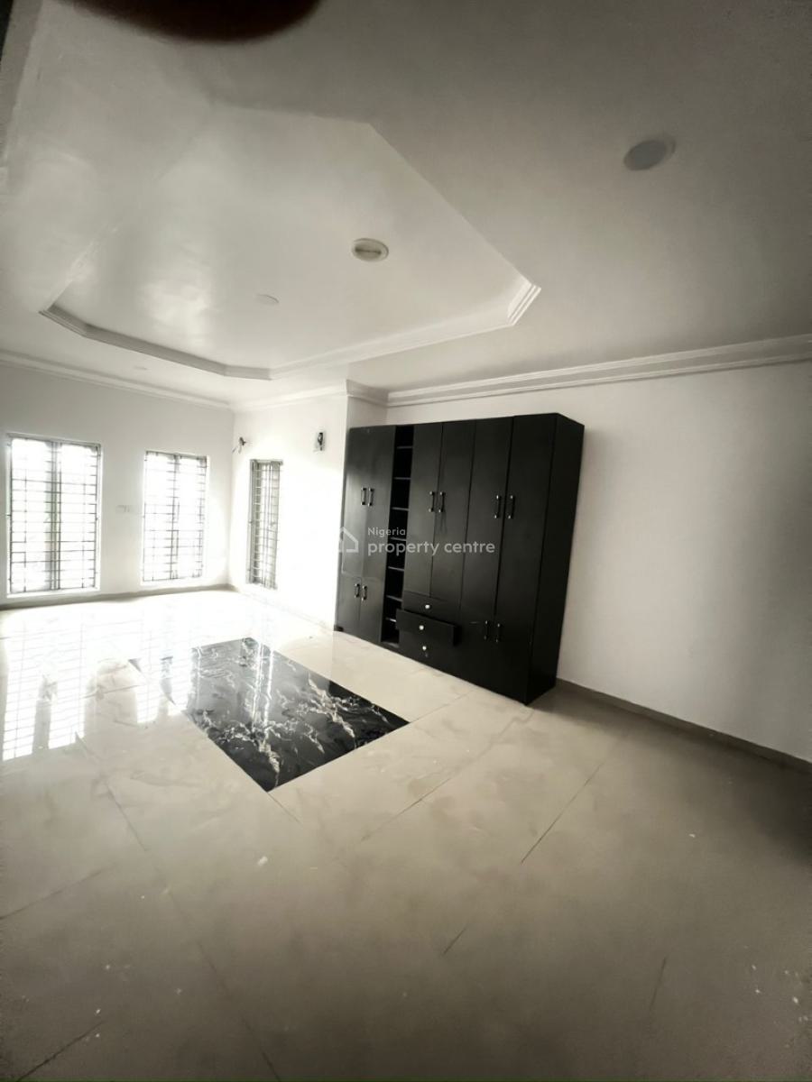 Lovely 2 Bedroom Apartment, Secured and Serene Area By Chisco Busstop, Ikate Elegushi, Lekki, Lagos, Flat / Apartment for Rent