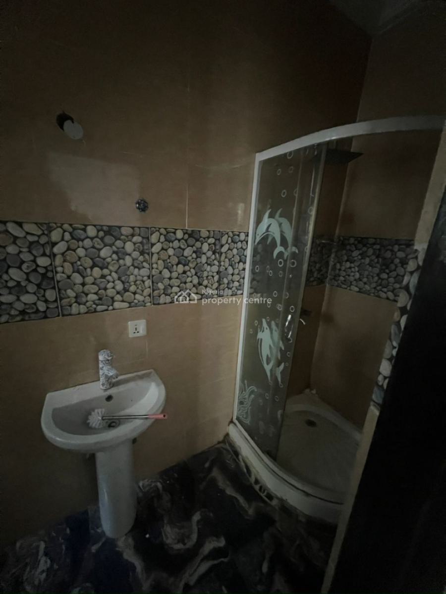Lovely 2 Bedroom Apartment, Secured and Serene Area By Chisco Busstop, Ikate Elegushi, Lekki, Lagos, Flat / Apartment for Rent