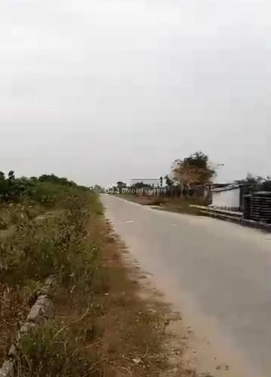 Fenced and Gated Full Plot of Land, Ajiwe, Ajah, Lagos, Mixed-use Land for Sale