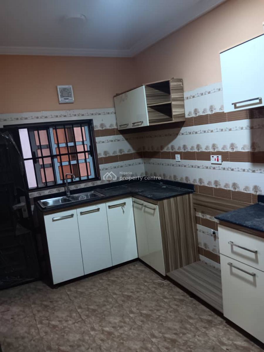 3 Bedroom, Ebute, Ikorodu, Lagos, Semi-detached Duplex for Rent