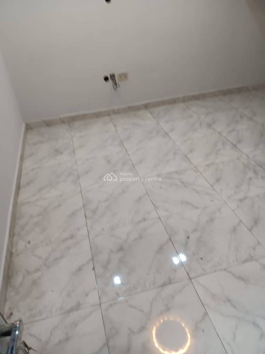 3 Bedroom, Ebute, Ikorodu, Lagos, Semi-detached Duplex for Rent