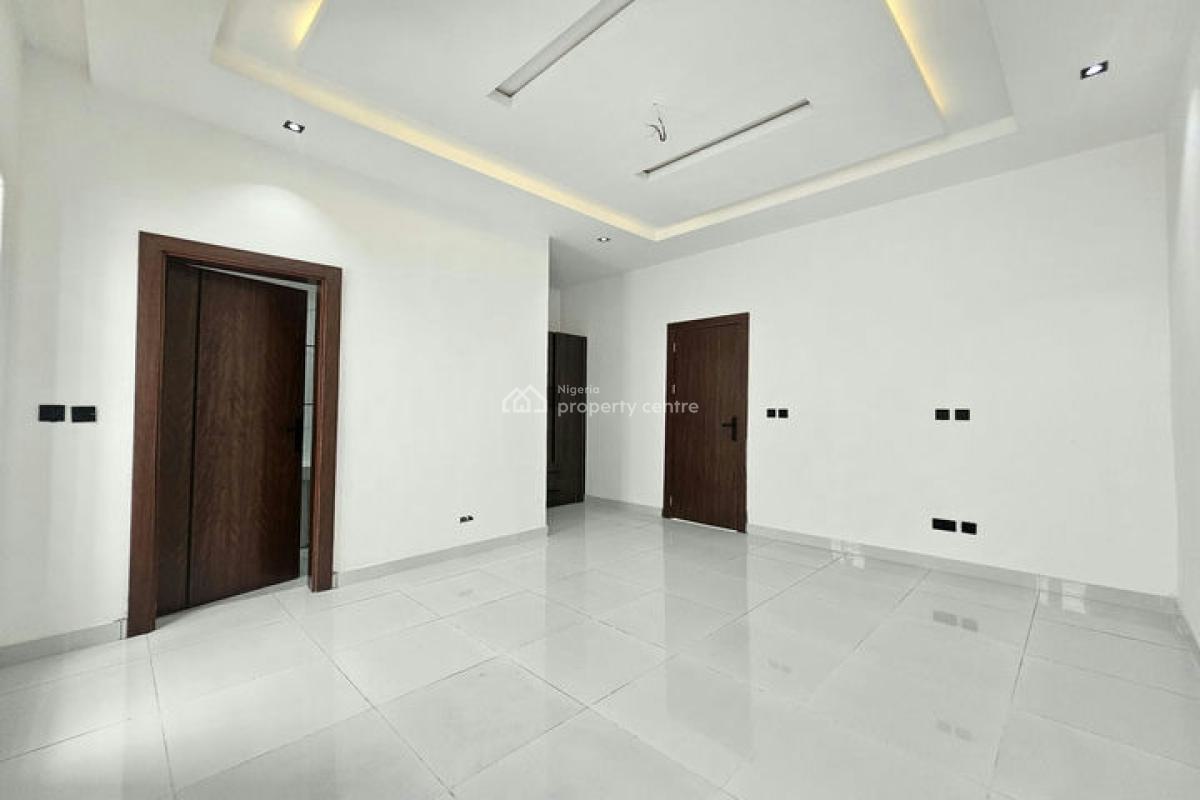 Stunning 5 Bedroom Detached House with Swimming Pool and Bq, Ajah, Lagos, Detached Duplex for Sale