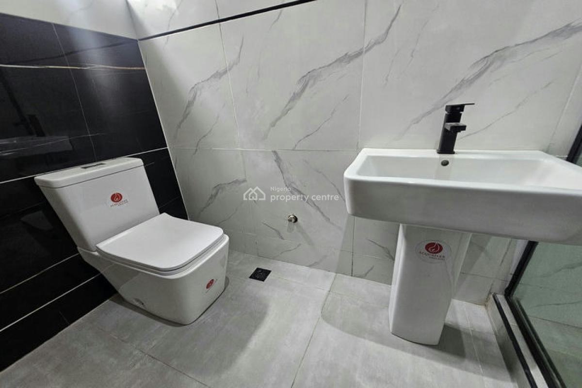 Stunning 5 Bedroom Detached House with Swimming Pool and Bq, Ajah, Lagos, Detached Duplex for Sale