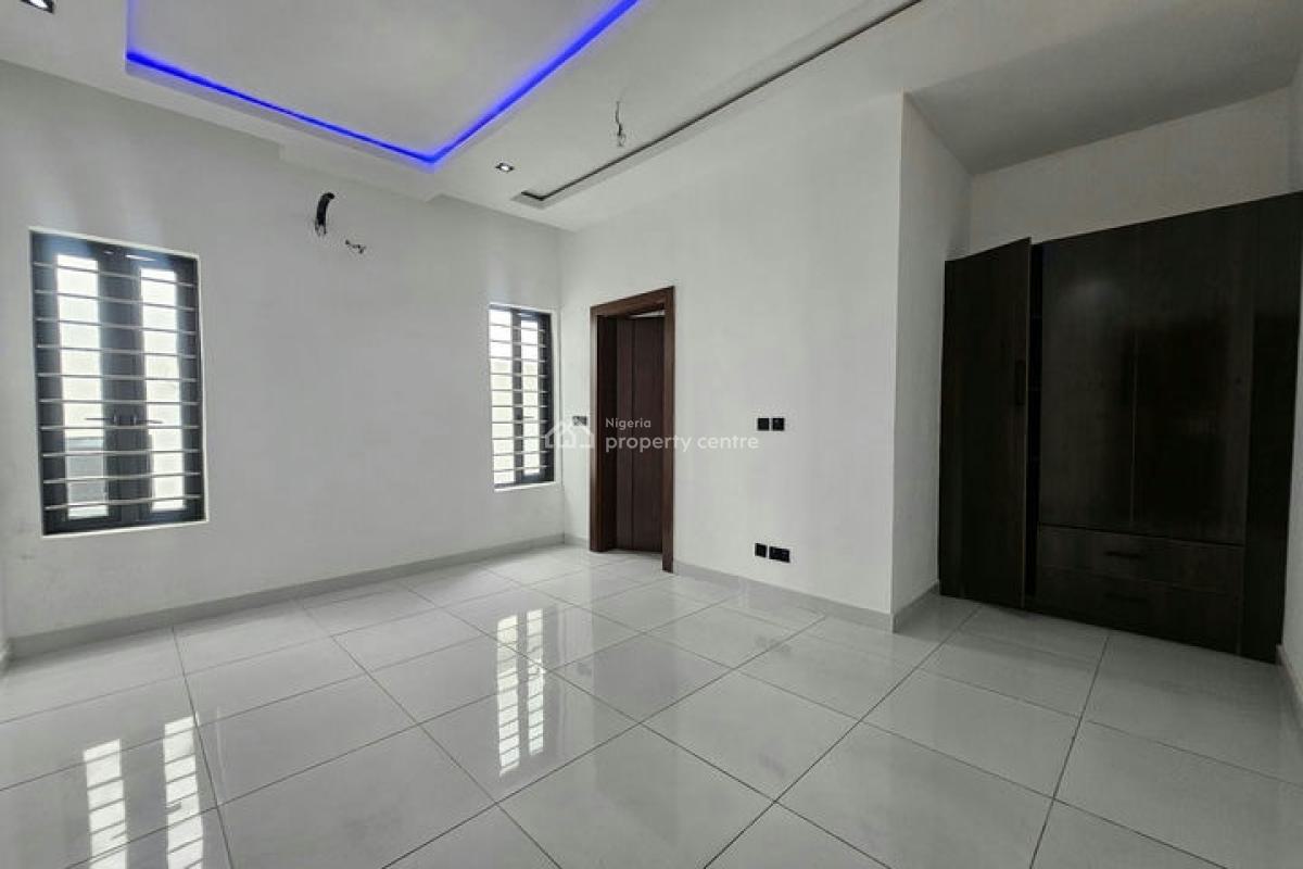 Stunning 5 Bedroom Detached House with Swimming Pool and Bq, Ajah, Lagos, Detached Duplex for Sale