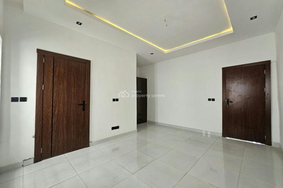 Stunning 5 Bedroom Detached House with Swimming Pool and Bq, Ajah, Lagos, Detached Duplex for Sale