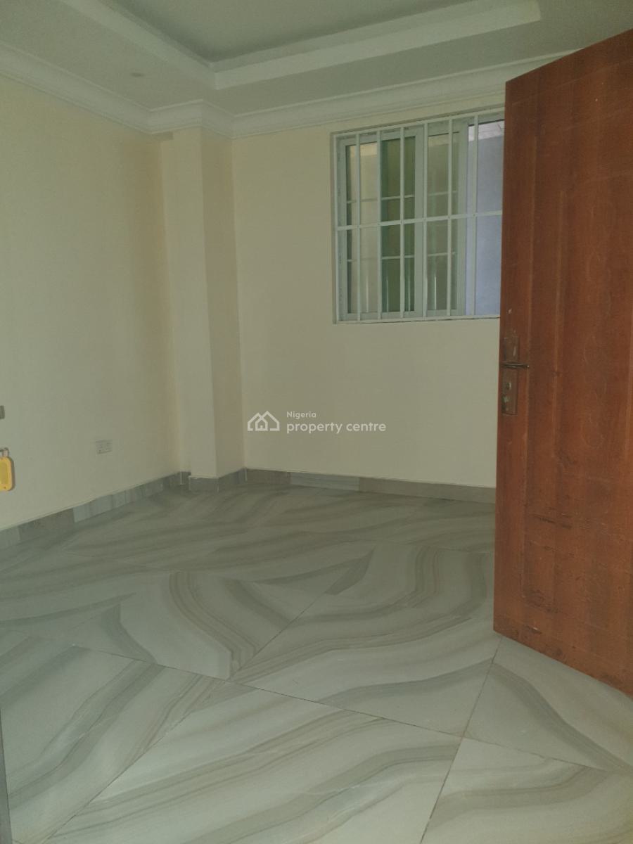 Spacious Newly Renovated 3bedroom Flat, New Road Alpha Beach, Lekki, Lagos, Flat / Apartment for Rent
