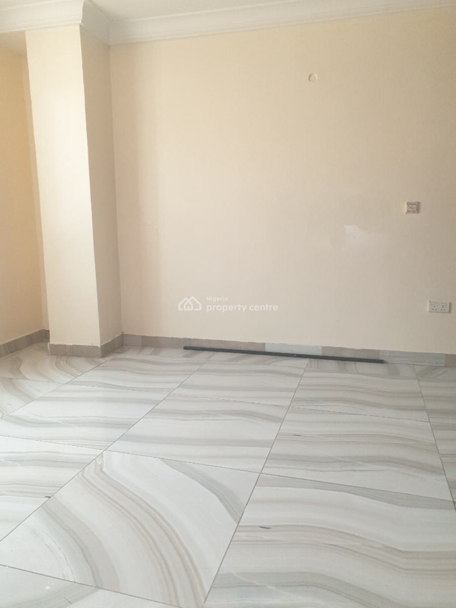 Spacious Newly Renovated 3bedroom Flat, New Road Alpha Beach, Lekki, Lagos, Flat / Apartment for Rent
