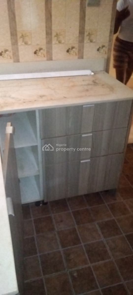 a Luxury 3 Bedroom Flat, Gberigbe, Ikorodu, Lagos, Flat / Apartment for Rent