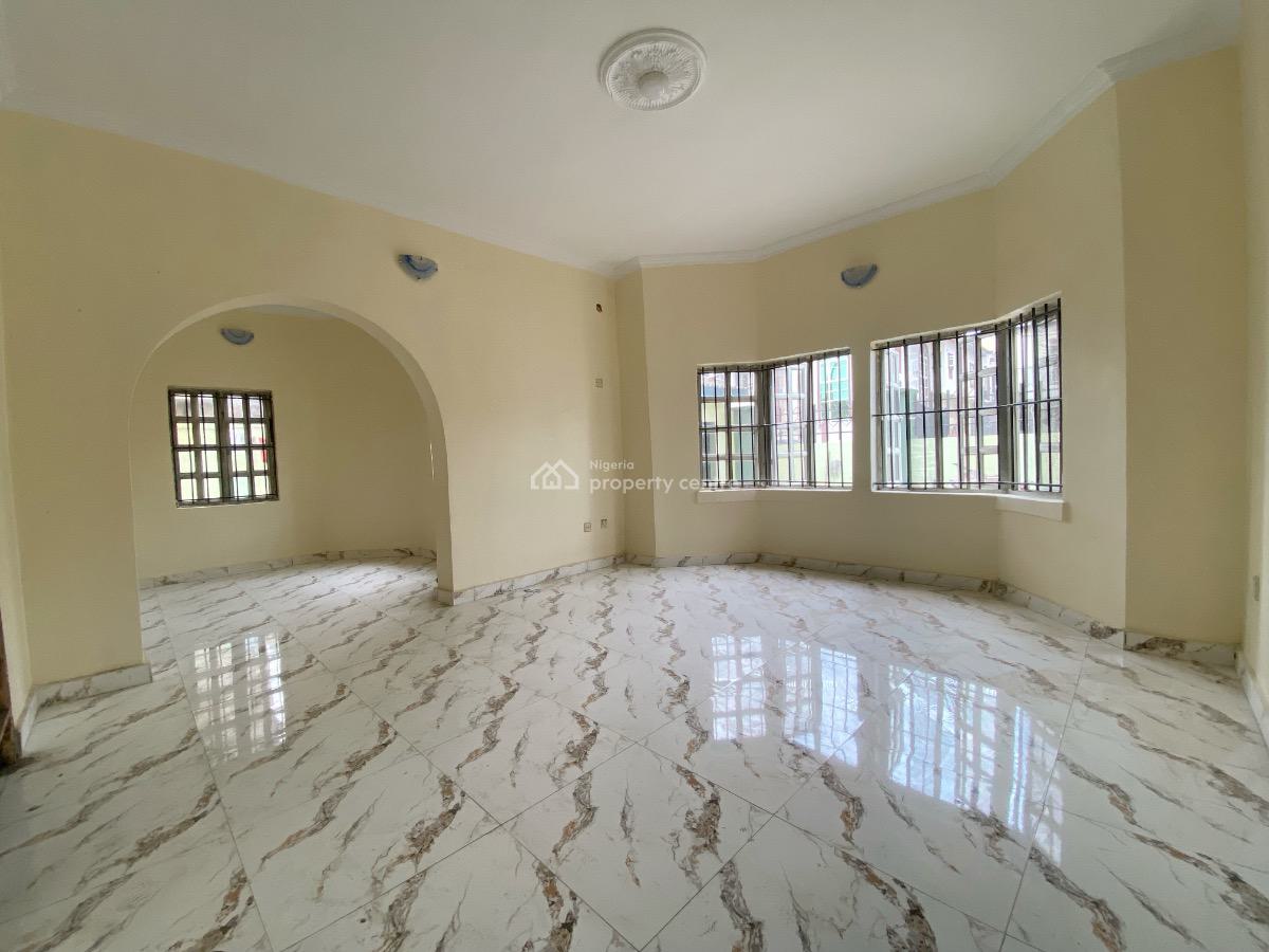 Luxury 4 Bedroom Flat, Gra Phase 1, Magodo, Lagos, Flat / Apartment for Rent