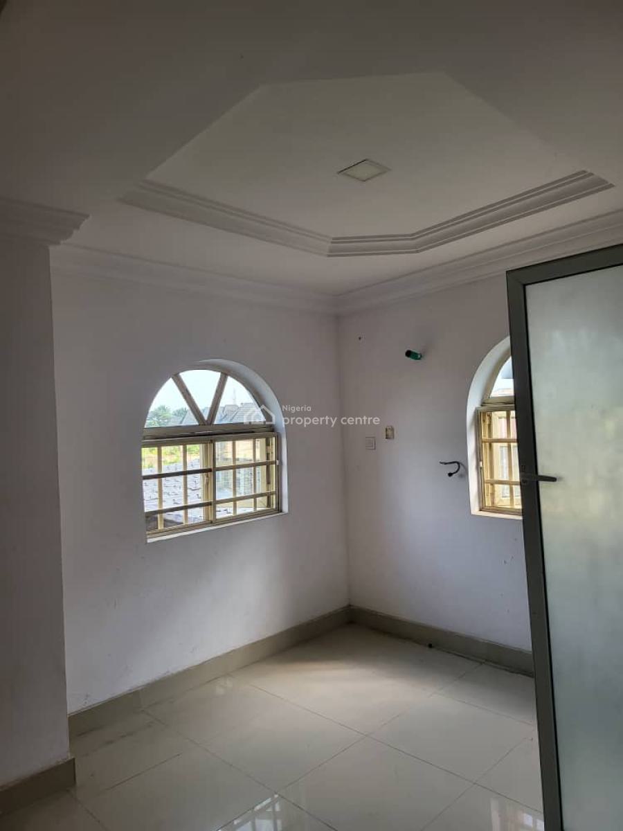 3 Bedroom Flat at Unilag Estate Extension Magodo Phase 1 Isheri for 1., Unilag Estate Extension, Gra Phase 1, Magodo, Lagos, Flat / Apartment for Rent