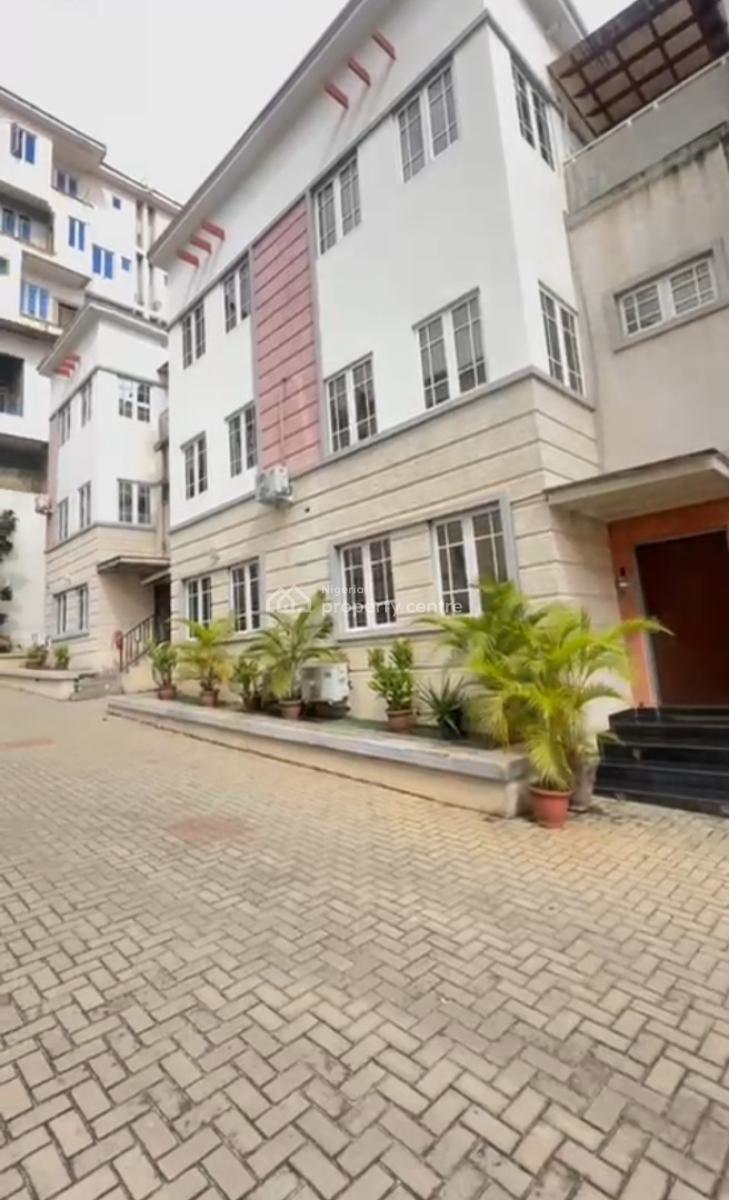 Furnished and Serviced 4bedroom Terrace Duplex in Guzape, Guzape, Guzape District, Abuja, Terraced Duplex for Rent