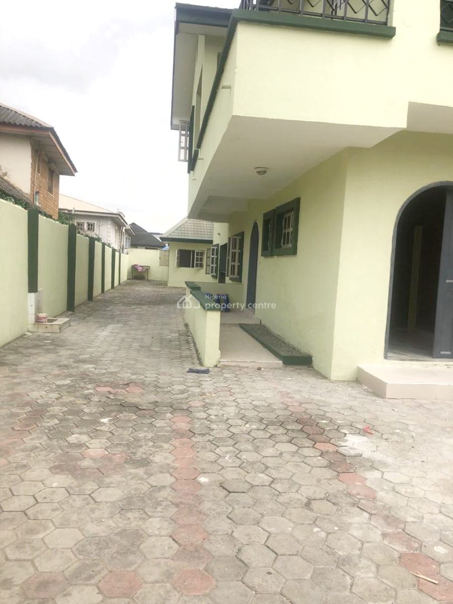 a Well Maintained Spacious 4 Bedroom Detached Duplex, Gra Phase 1, Magodo, Lagos, Detached Duplex for Rent