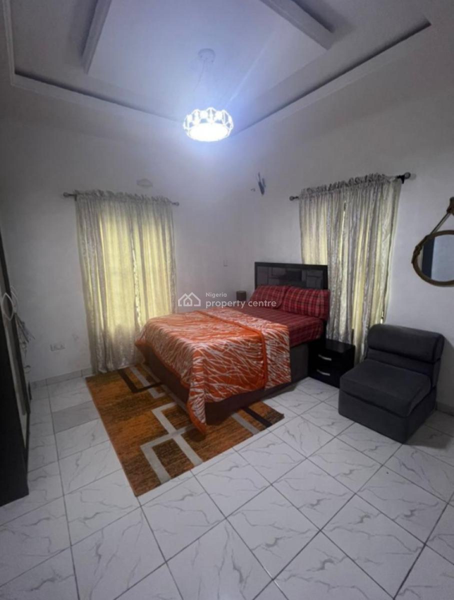 Newly Used Well Maintained 4-bedroom Duplex with Bq, Family Lounge, Al, Ologolo, Lekki Phase 1, Lekki, Lagos, Semi-detached Duplex for Sale