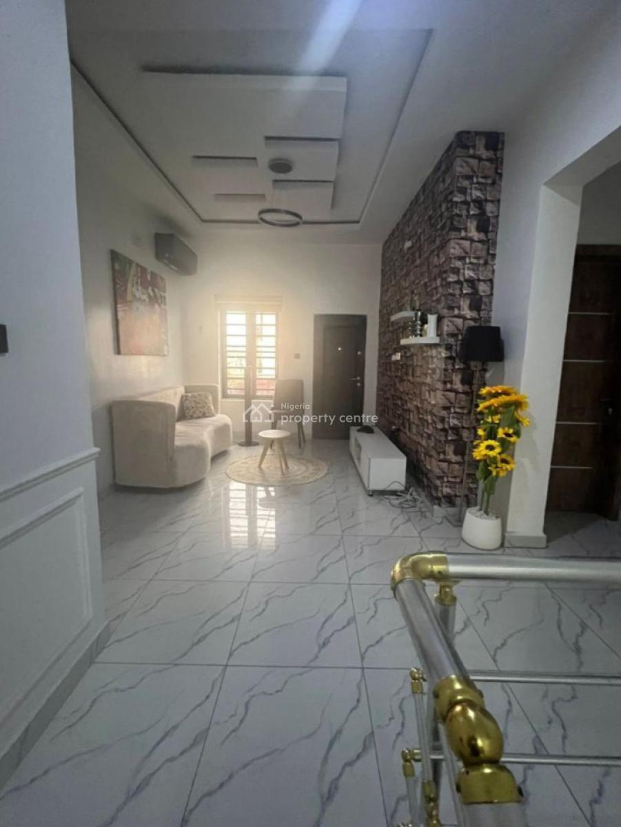 Newly Used Well Maintained 4-bedroom Duplex with Bq, Family Lounge, Al, Ologolo, Lekki Phase 1, Lekki, Lagos, Semi-detached Duplex for Sale