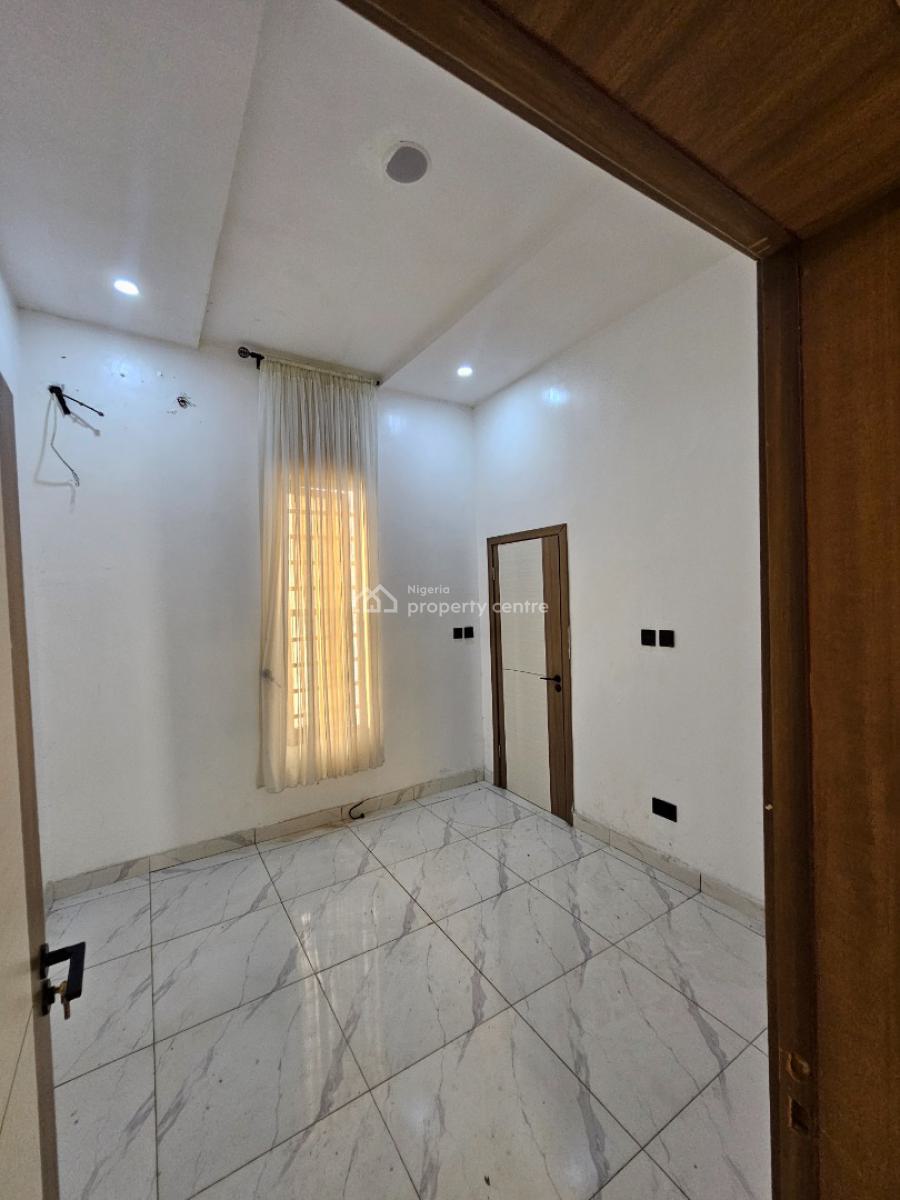 Lovely 4bedroom Terrace Duplex in a Prime Location, Ajah, Lagos, Terraced Duplex for Sale