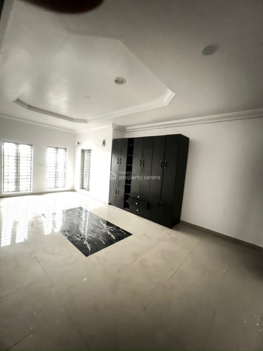 2 Bedroom Apartment Available, Ikate, Lekki, Lagos, Flat / Apartment for Rent