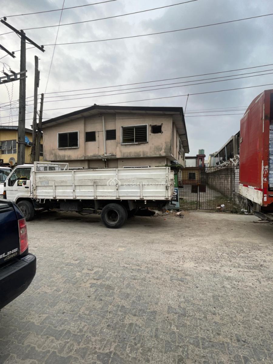 House, Off Adelabu, Surulere, Lagos, House for Sale