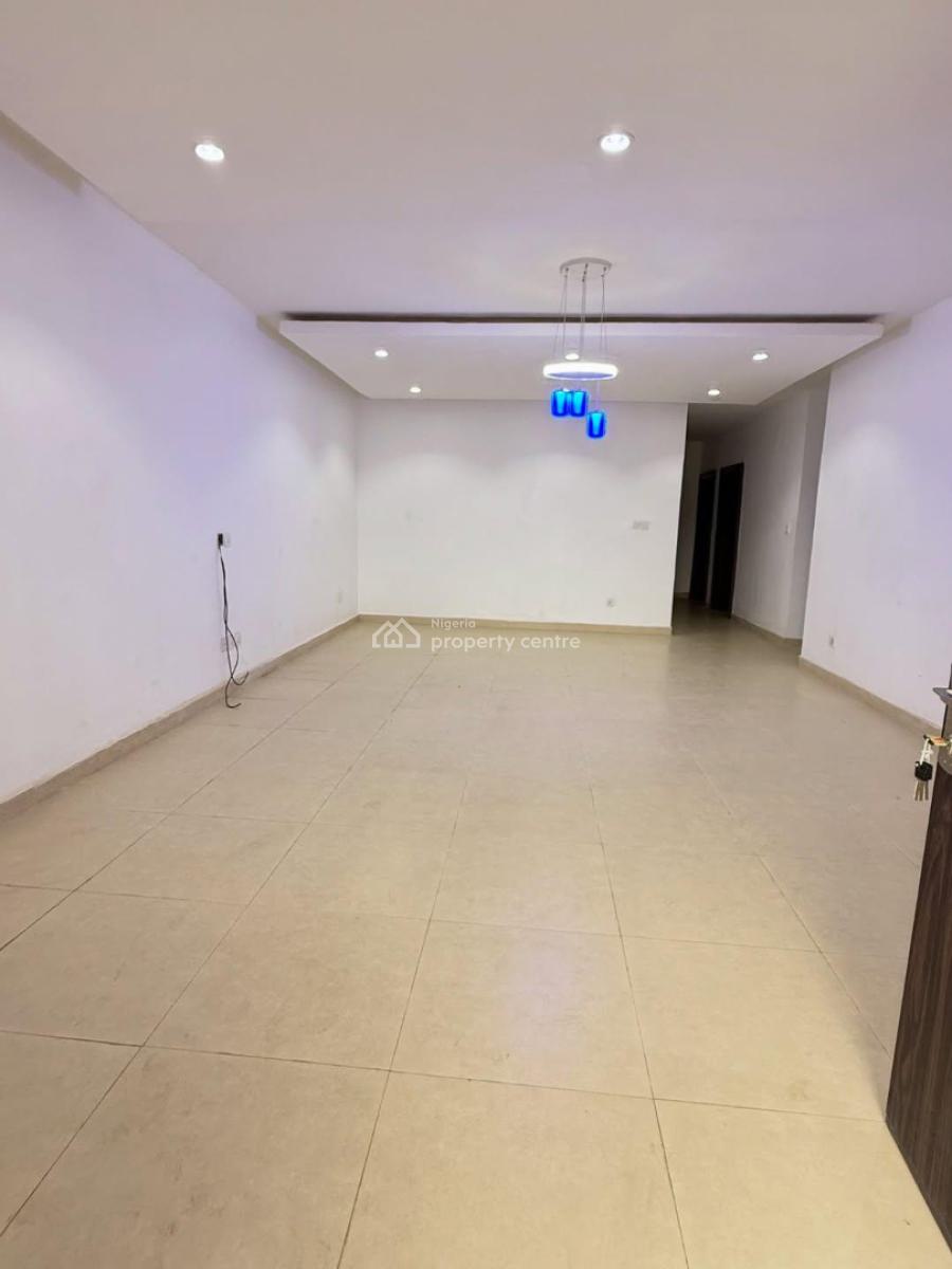 Serviced 3-bedroom Apartment with Tarred Road Access, Jahi, Abuja, Flat / Apartment for Rent