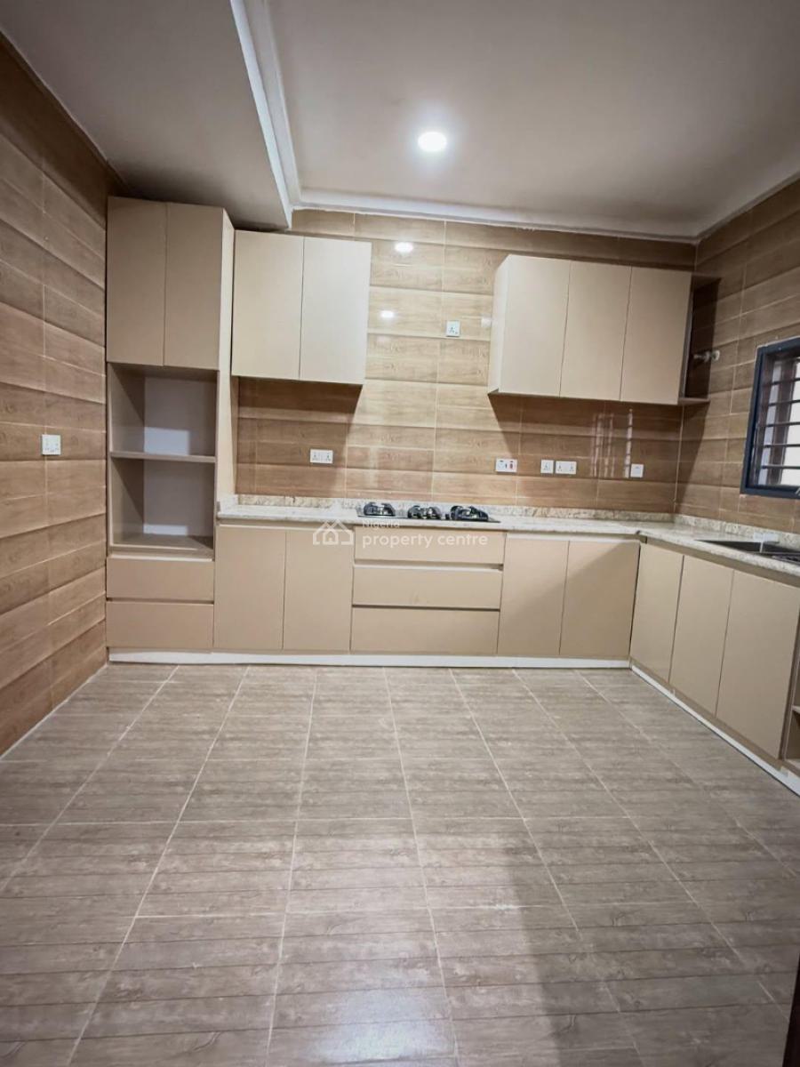Serviced 3-bedroom Apartment with Tarred Road Access, Jahi, Abuja, Flat / Apartment for Rent