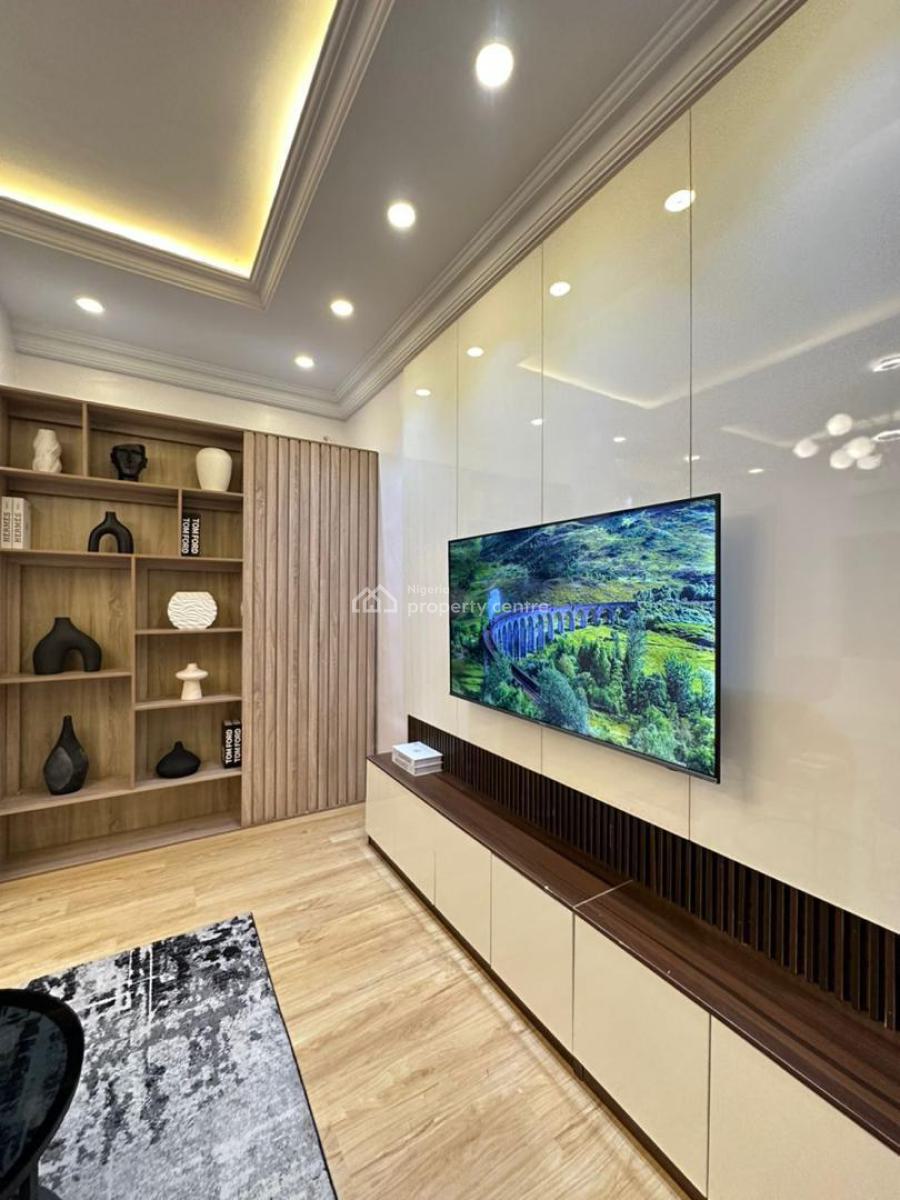 Beautiful 1 Bedroom Apartment with a Private Cinema., Osapa London, Osapa, Lekki, Lagos, Mini Flat (room and Parlour) Short Let