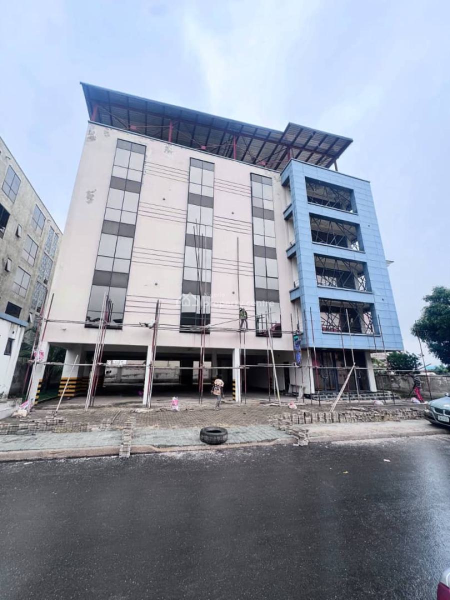 Brand Newly Built Office Complex with Lettable Space of 3000sqm C of O, Wuye District, Wuye, Abuja, Plaza / Complex / Mall for Sale