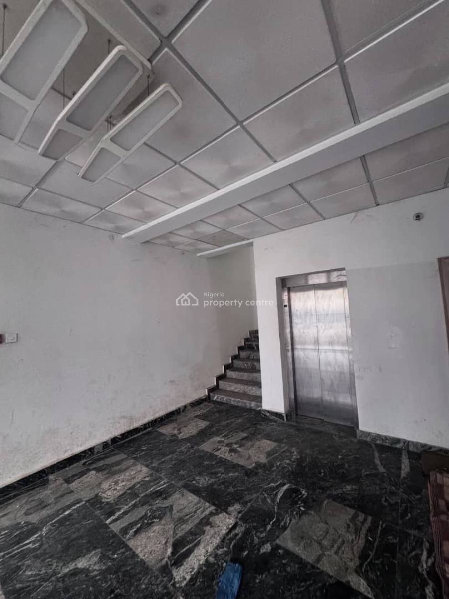 Brand Newly Built Office Complex with Lettable Space of 3000sqm C of O, Wuye District, Wuye, Abuja, Plaza / Complex / Mall for Sale