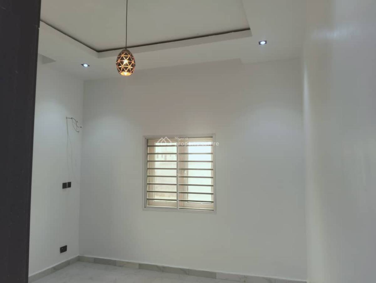 Brand New Tastefully Built and Finished 3brms Flat with Bq, Wuye Dakibiyu, Wuye, Abuja, Flat / Apartment for Rent