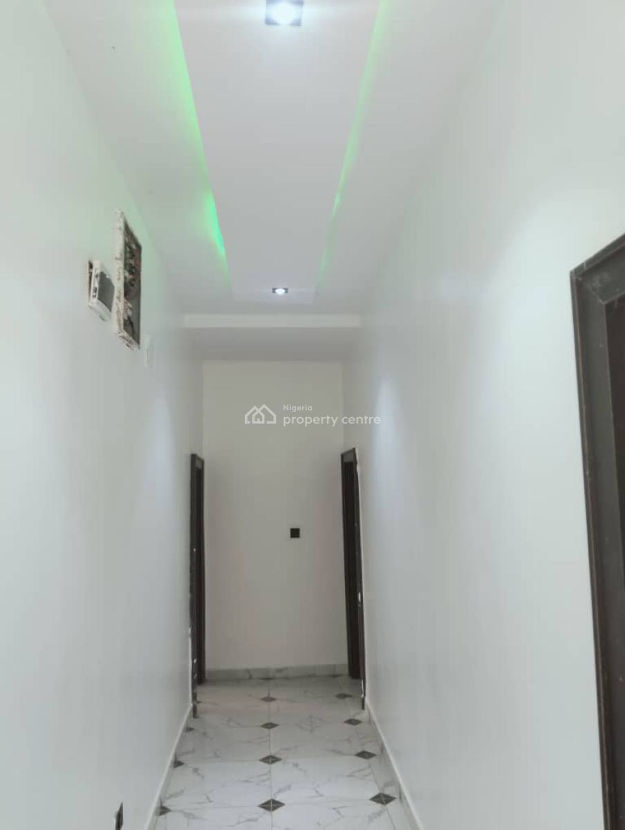 Brand New Tastefully Built and Finished 3brms Flat with Bq, Wuye Dakibiyu, Wuye, Abuja, Flat / Apartment for Rent