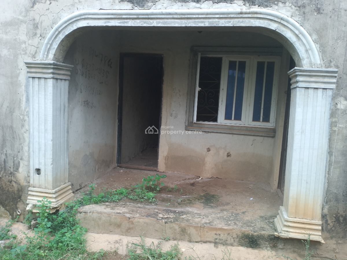 4 Bedroom Bungalow with Bq, Morekete Off Bayeku Road, Igbogbo, Ikorodu, Lagos, Detached Bungalow for Sale
