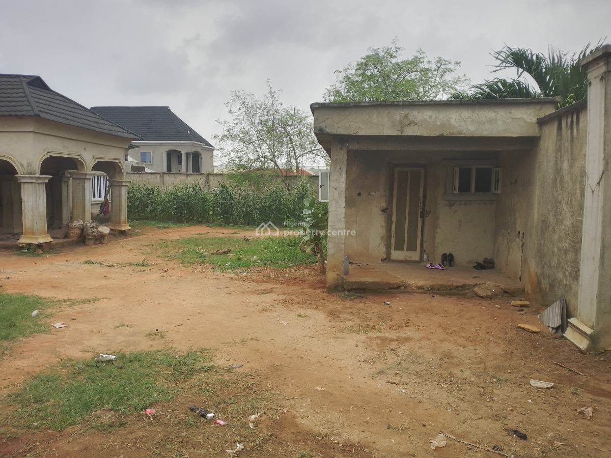 4 Bedroom Bungalow with Bq, Morekete Off Bayeku Road, Igbogbo, Ikorodu, Lagos, Detached Bungalow for Sale