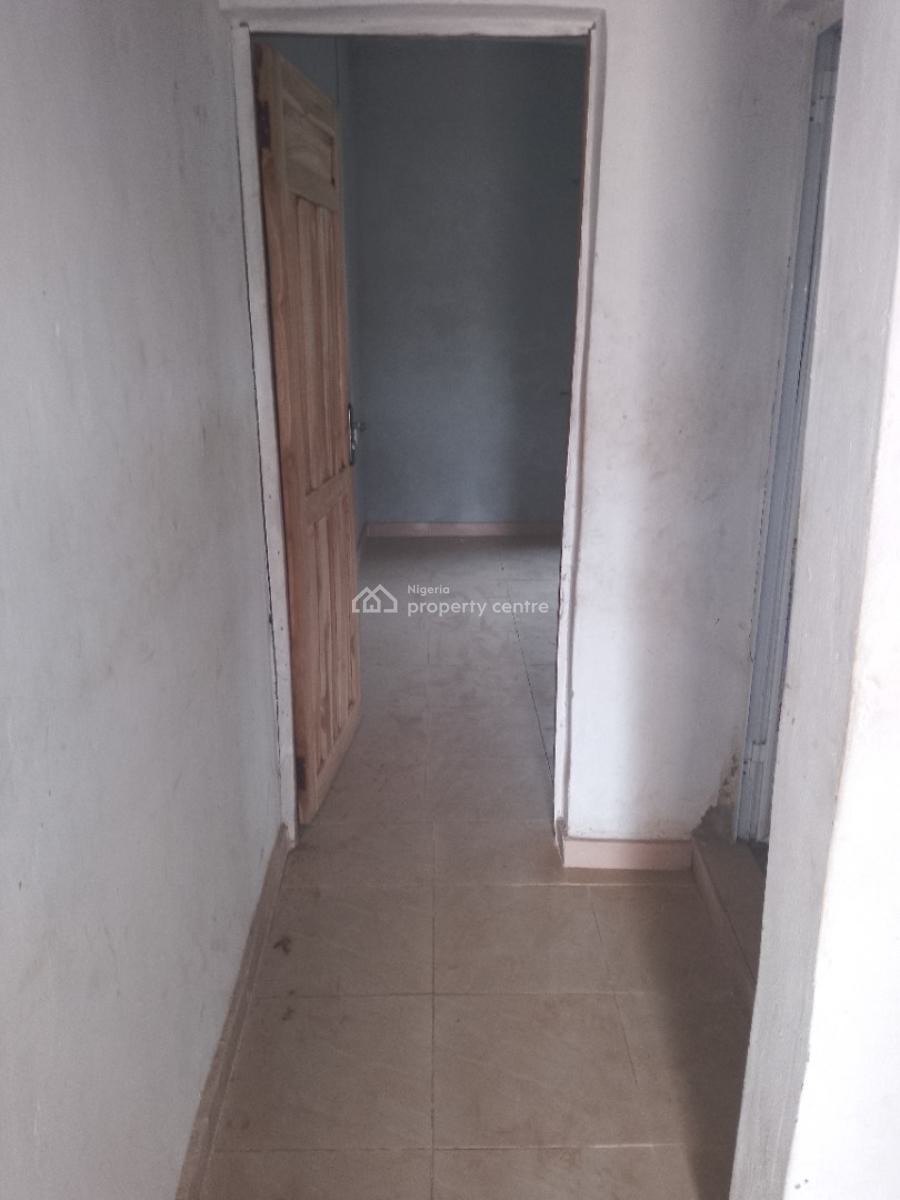 Mini Flat, Macaulay Off Bayeku Road, Igbogbo, Ikorodu, Lagos, Mini Flat (room and Parlour) for Rent