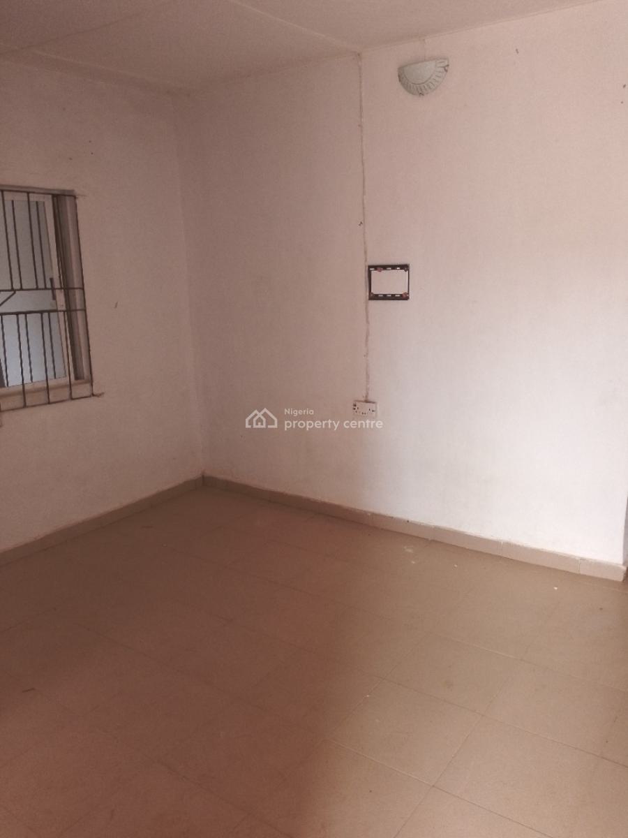 Mini Flat, Macaulay Off Bayeku Road, Igbogbo, Ikorodu, Lagos, Mini Flat (room and Parlour) for Rent