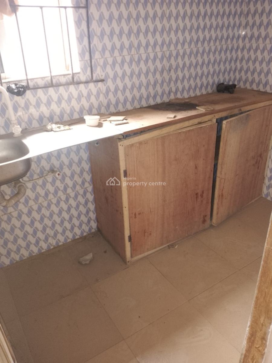 Mini Flat, Macaulay Off Bayeku Road, Igbogbo, Ikorodu, Lagos, Mini Flat (room and Parlour) for Rent
