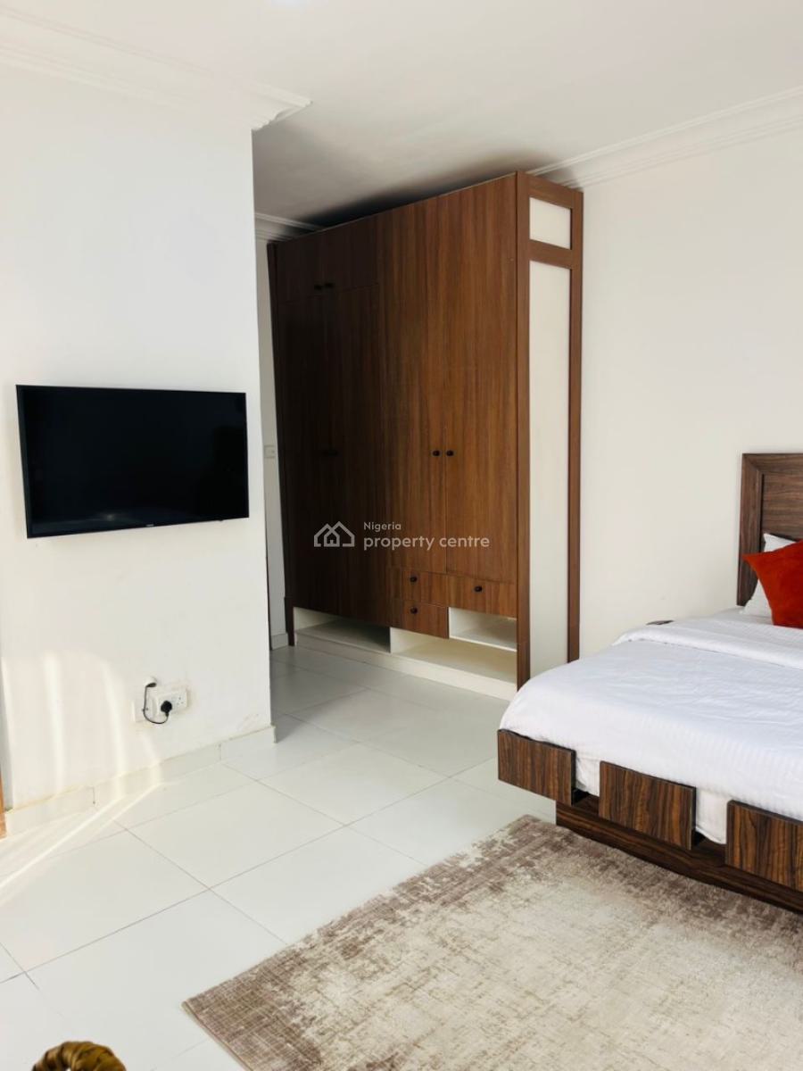 Luxury 2 Bedroom Fully Furnished Apartment with Swimming Pool, Ikoyi, Lagos, Flat / Apartment Short Let