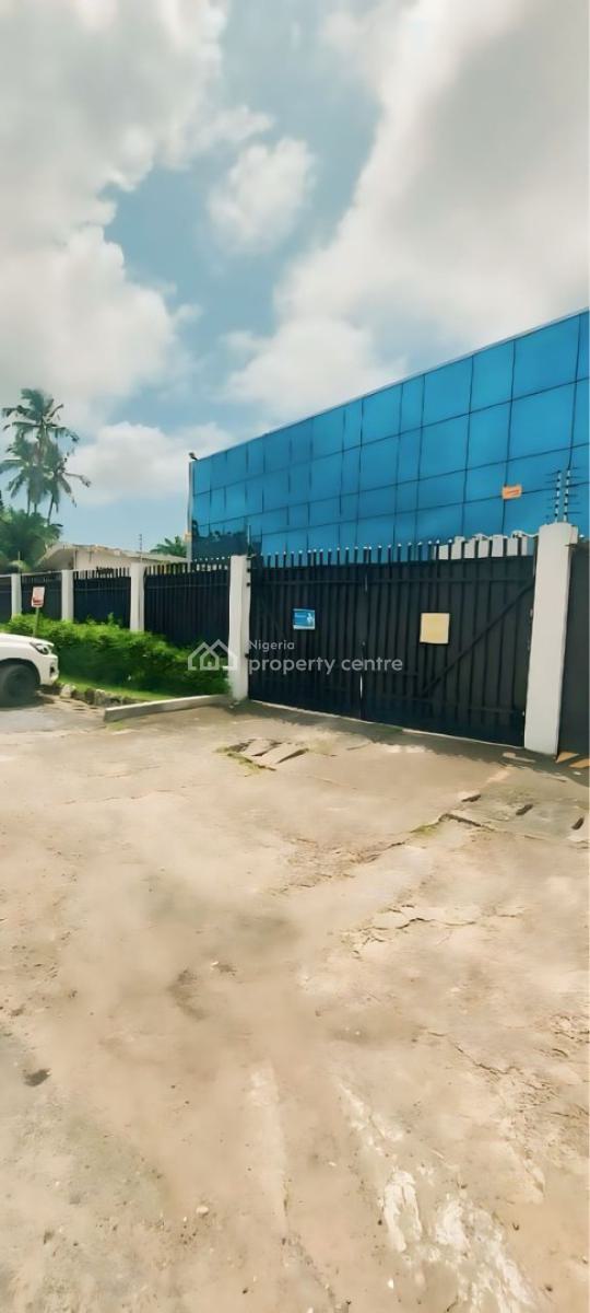 Luxury Mixed Use Property in a Nested Neighborhood, Victoria Island (vi), Lagos, Plaza / Complex / Mall for Rent