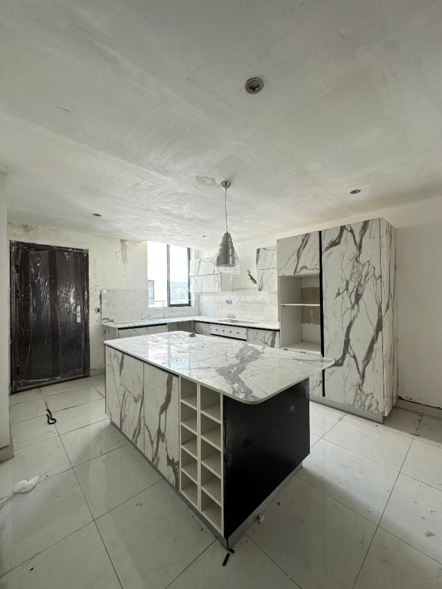 Lovely 3 Bedroom Penthouse with Elevator and Bq, Lekki Phase 1, Lekki, Lagos, House for Sale
