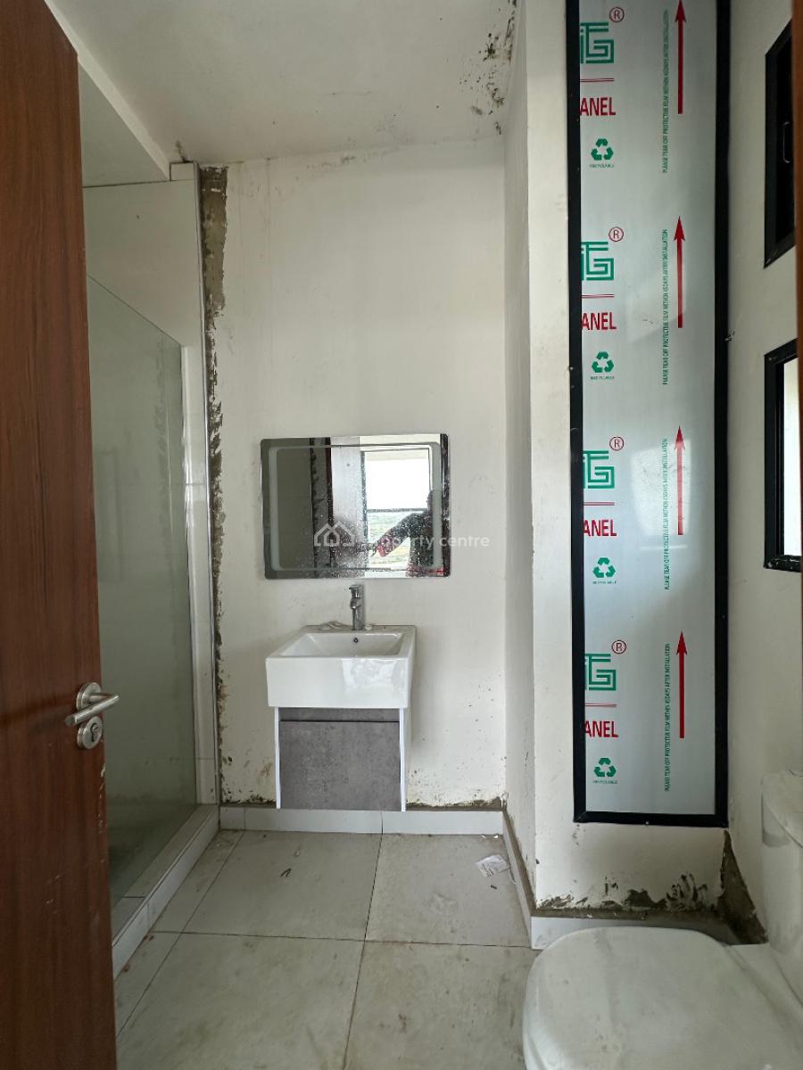 Lovely 3 Bedroom Penthouse with Elevator and Bq, Lekki Phase 1, Lekki, Lagos, House for Sale