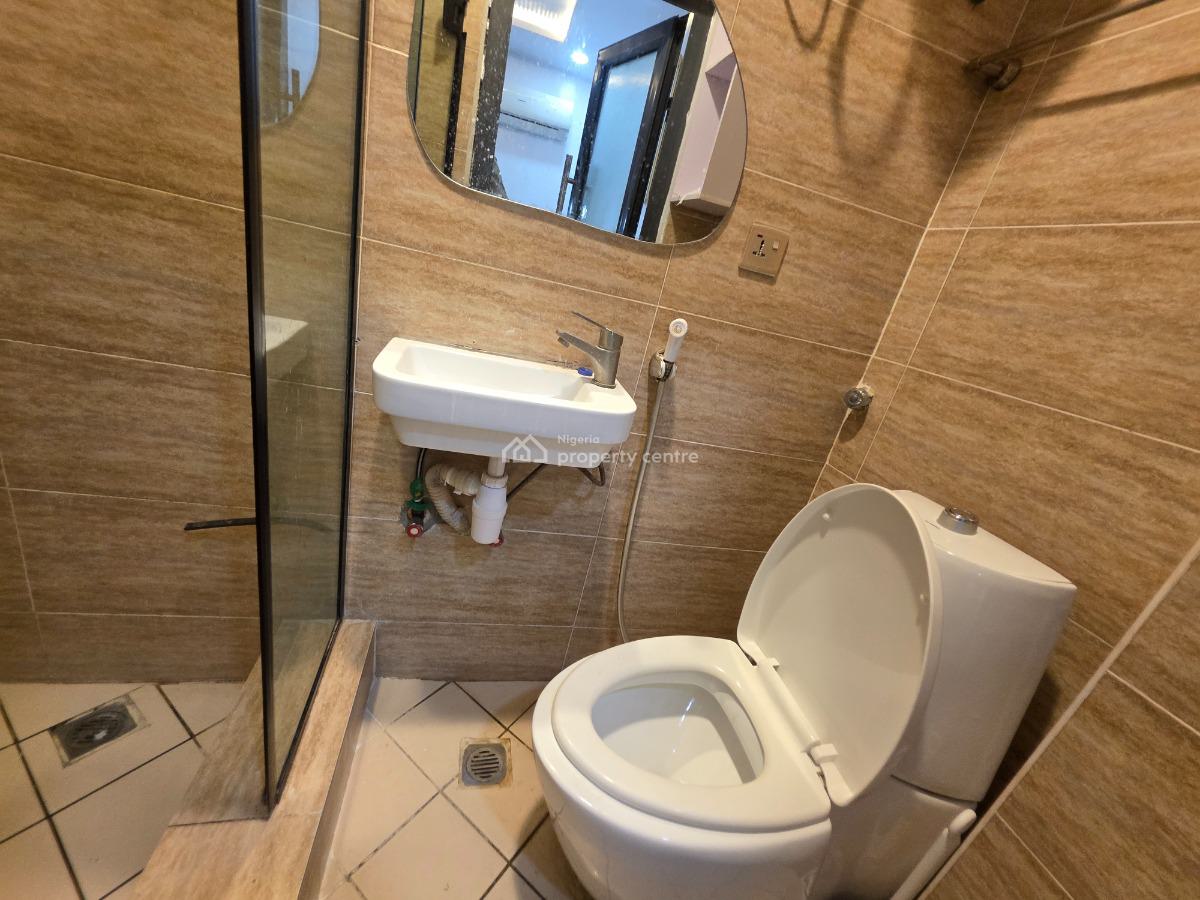 Fully Furnished 1bedroom Flat, Off Palace Road, Oniru, Victoria Island (vi), Lagos, Mini Flat (room and Parlour) for Sale
